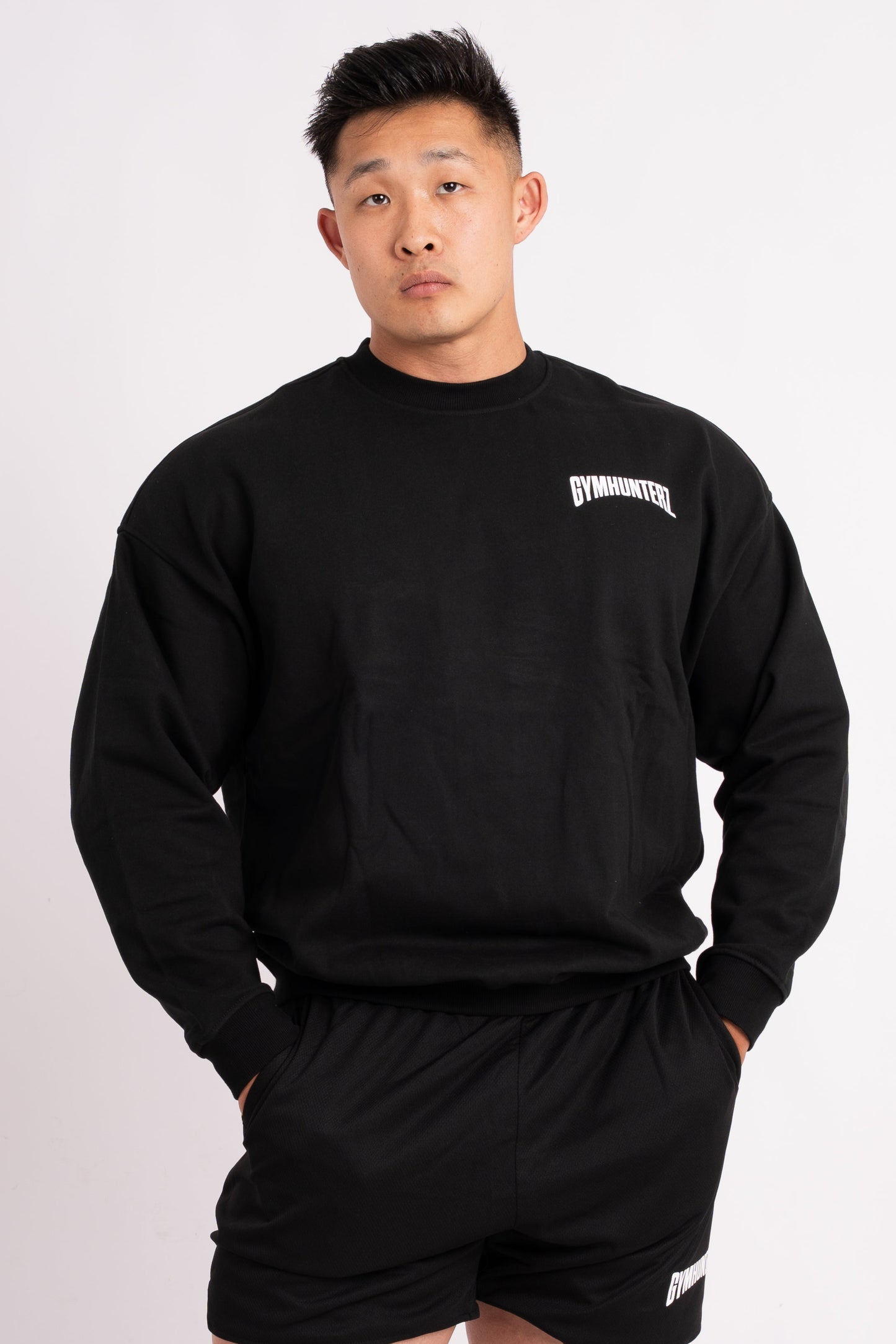 Worldwide Sweater - Black
