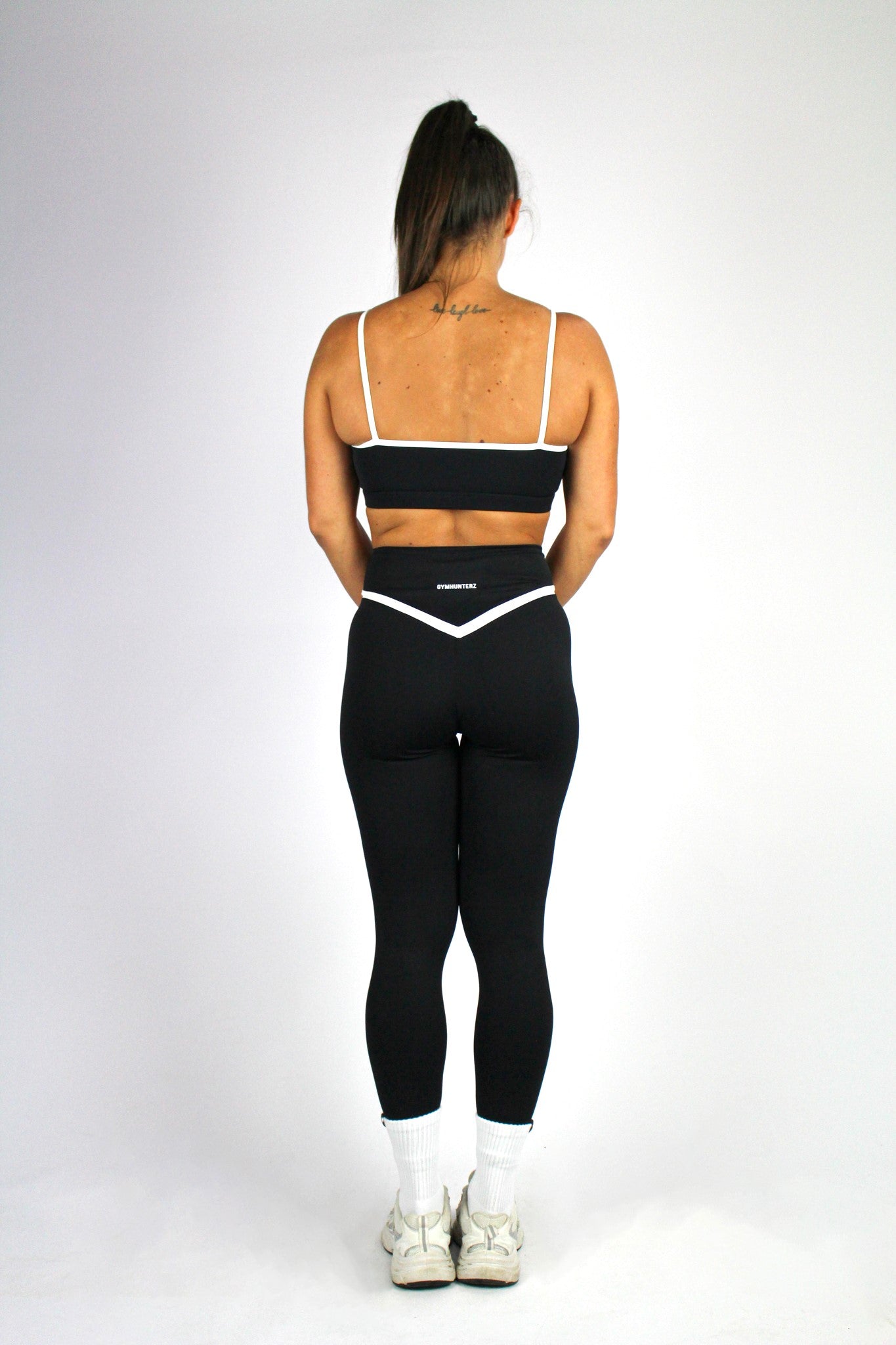 Elevate Set - Black