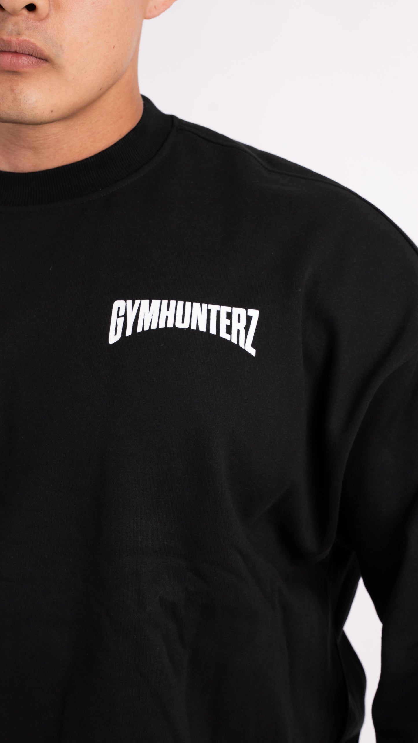 Worldwide Sweater - Black
